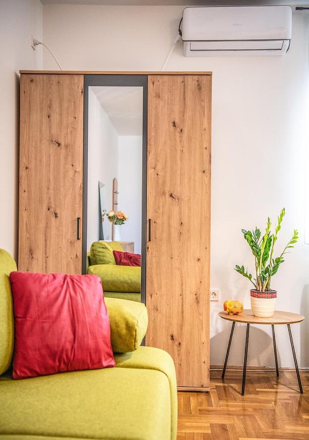 Ferienwohnung Mina Penthouse Novi Sad Exterior foto